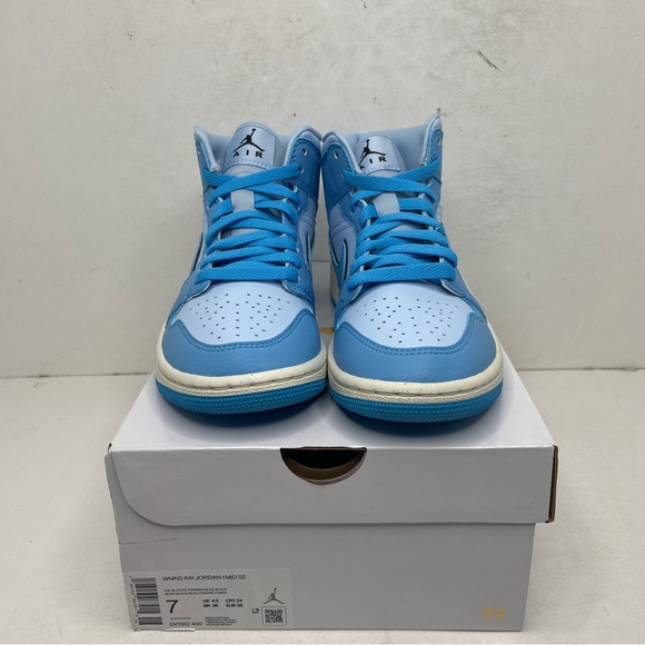 Nike Air Jordan 1 Retro Mid WMNS SE “Ice Blue/Powder Blue” 2023 - Picture 2 of 4
